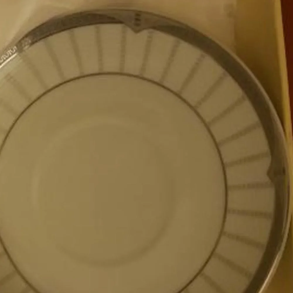 NWT set of 4 D'Lusso Designs Espresso china cup/saucer set of 4